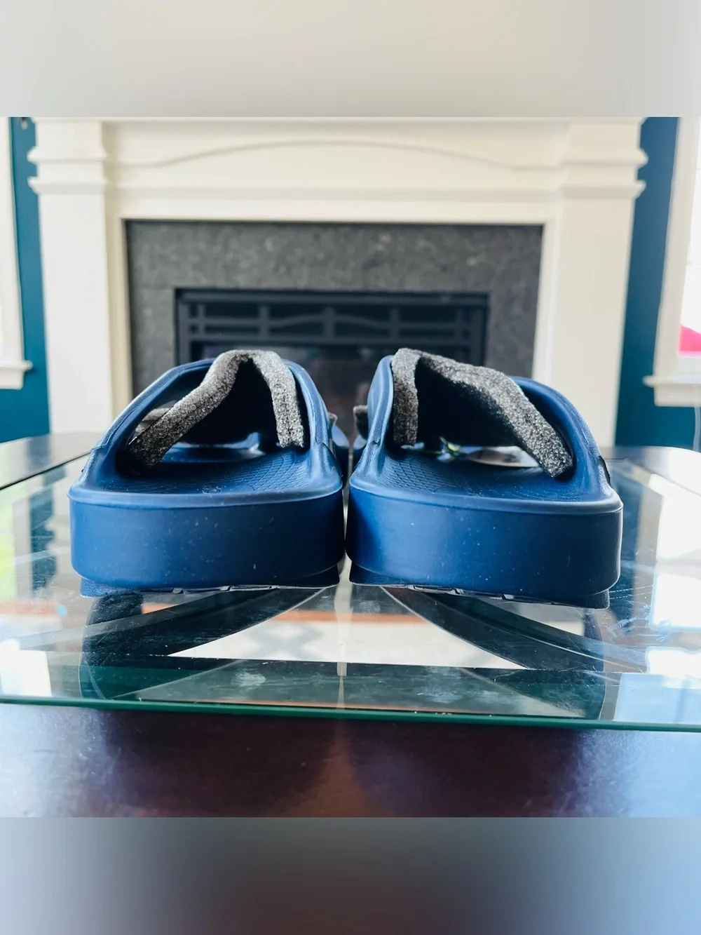 OOFOS OOriginal  Unisex Thong Sandals Navy M10 / W12 NEW